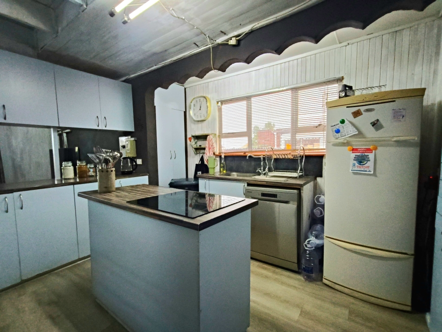 4 Bedroom Property for Sale in Aston Bay Eastern Cape